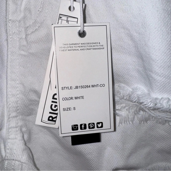 NWT JUDY BLUE High Rise Rigid Magic Cutoff Shorts in White Size Small - Picture 16 of 16